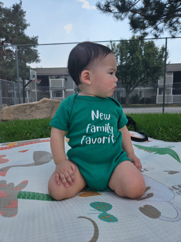 short sleeve baby bodysuit